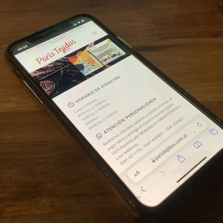 París Tejidos en iPhone